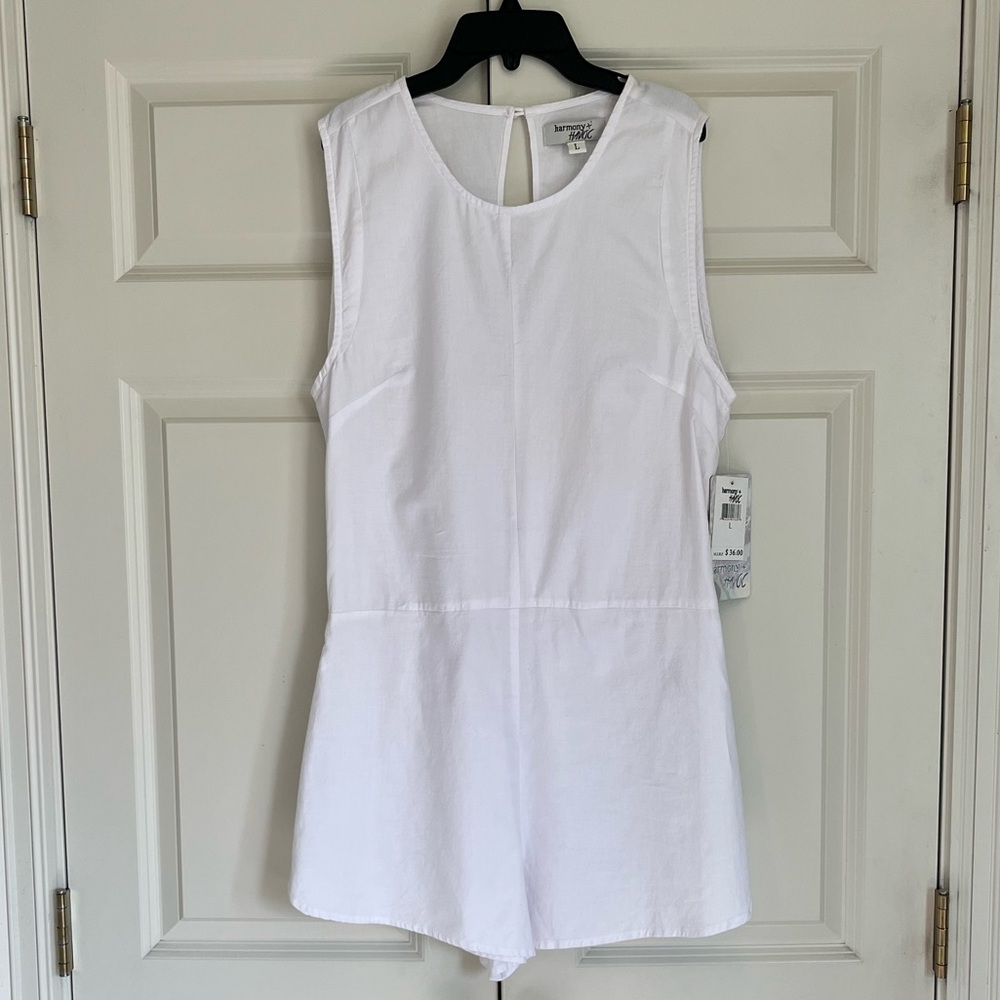 NWT Harmony + Havoc White Romper, Size Large
